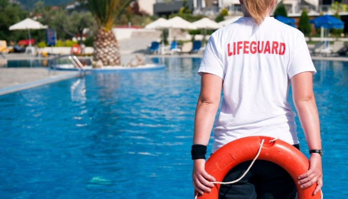 Certificación En Socorrista De Piscina Y Parques Acuáticos-Con Certificación Internacional